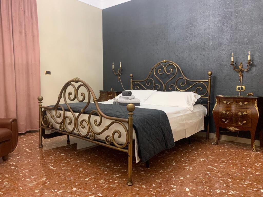 Anna Rooms Aprilia Exterior photo
